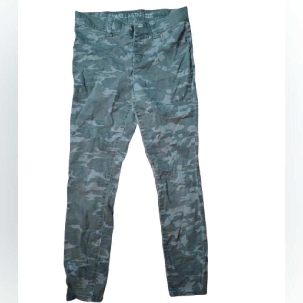 Camo skinny jeans